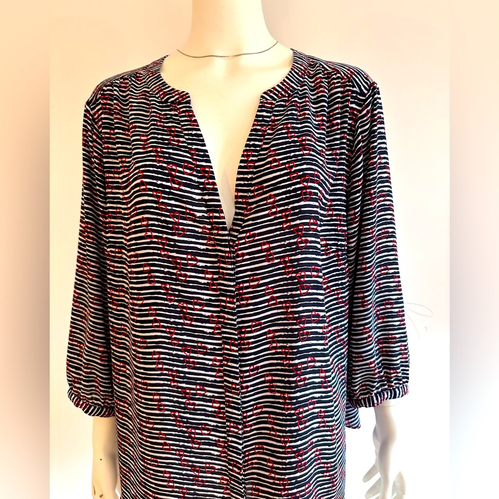 NYDJ Top Womens Size 1X Blue 3/4 Sleeve Striped Hearts Valentines Button Blouse